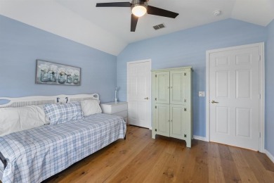 RENOVATED HOME IN HERITAGE RANCH (50+ GATED COMMUNITY) - on Heritage Ranch Golf and Country Club in Texas - for sale on GolfHomes.com, golf home, golf lot