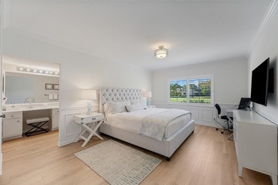 Don't miss out on this lovely 2 bedroom, 2 bath condo in the on Jonathans Landing Golf Club in Florida - for sale on GolfHomes.com, golf home, golf lot