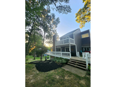 This is an absolutely UNBELIEVABLE deal that comes about because on Lake James Golf Club in Indiana - for sale on GolfHomes.com, golf home, golf lot