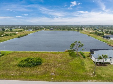 Waterfront. Discover the perfect canvas for your Florida dream on Rotonda Golf and Country Club The Links Course in Florida - for sale on GolfHomes.com, golf home, golf lot