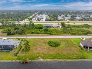 Waterfront. Discover the perfect canvas for your Florida dream on Rotonda Golf and Country Club The Links Course in Florida - for sale on GolfHomes.com, golf home, golf lot