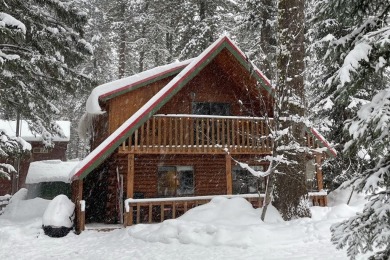 Enjoy the best of McCall living! Located on a dead end street on McCall Municipal Golf Course in Idaho - for sale on GolfHomes.com, golf home, golf lot