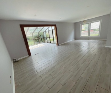 Seller financing available at a discounted rate!! Welcome to on Highland Woods Golf Course in Illinois - for sale on GolfHomes.com, golf home, golf lot