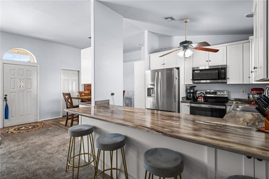 NEW ROOF, HVAC, WATER HEATER & FRESH REMODEL Stunning 3 Bed, 2 on Valle Vista Golf Course in Arizona - for sale on GolfHomes.com, golf home, golf lot