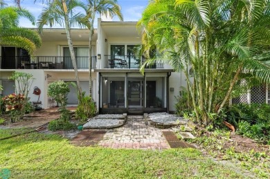 Completely remodeled in 2023, this 2-bedroom, 2.5-bath lakefront on Palm-Aire Country Club and Resort - Palms in Florida - for sale on GolfHomes.com, golf home, golf lot