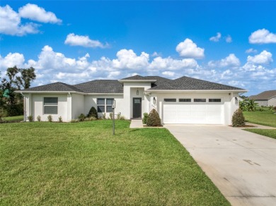 Welcome to this 2023-built residence in the sought-after Sun N' on Sun n Lake Golf and Country Club in Florida - for sale on GolfHomes.com, golf home, golf lot
