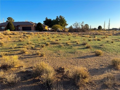 Build your dream home in the heart of Valle Vista! This on Valle Vista Golf Course in Arizona - for sale on GolfHomes.com, golf home, golf lot