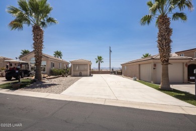 Take a look at this nicely finished, level back-in lot featuring on The Refuge Golf and Country Club in Arizona - for sale on GolfHomes.com, golf home, golf lot