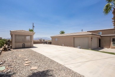 Take a look at this nicely finished, level back-in lot featuring on The Refuge Golf and Country Club in Arizona - for sale on GolfHomes.com, golf home, golf lot