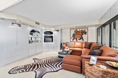 2/3 Bedroom 1 Story Villa with Garage and Golf Course Views! New on Hunters Run Golf and Country Club in Florida - for sale on GolfHomes.com, golf home, golf lot