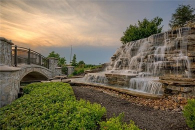 Model Now For Sale!  The Irving by Rodrock Homes - Parade of on Heritage Park Golf Course in Kansas - for sale on GolfHomes.com, golf home, golf lot