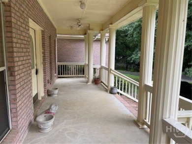 Welcome to 100 Goldfinch Circle--an all-brick ranch-style home on Turtle Cove Golf Course in Georgia - for sale on GolfHomes.com, golf home, golf lot