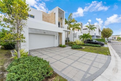 EXQUISITE TWO-STORY HOME IN THE HEART OF DORAL WITH STUNNING on Jim McLean Signature Course in Florida - for sale on GolfHomes.com, golf home, golf lot