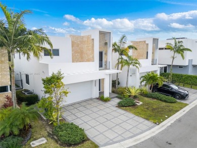 EXQUISITE TWO-STORY HOME IN THE HEART OF DORAL WITH STUNNING on Jim McLean Signature Course in Florida - for sale on GolfHomes.com, golf home, golf lot