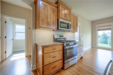 This beautiful home is located in a maintenance provided area in on Golf Club of Creekmoor in Missouri - for sale on GolfHomes.com, golf home, golf lot