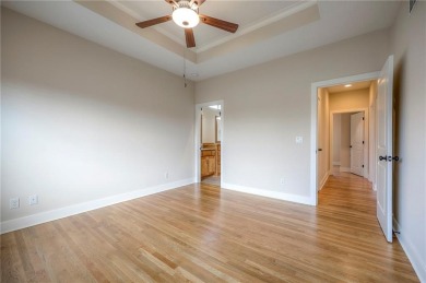 This beautiful home is located in a maintenance provided area in on Golf Club of Creekmoor in Missouri - for sale on GolfHomes.com, golf home, golf lot