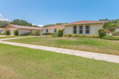 Welcome to this meticulously-maintained home w/ AMAZING on Mallards Landing Golf Course in Florida - for sale on GolfHomes.com, golf home, golf lot