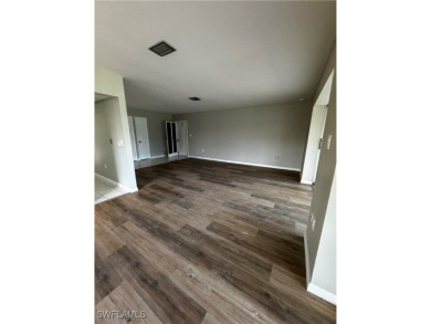 Beautiful Corner Unit! 2 bedroom, 2 bath, 2nd floor condo on El on El Rio Golf Course and Club in Florida - for sale on GolfHomes.com, golf home, golf lot