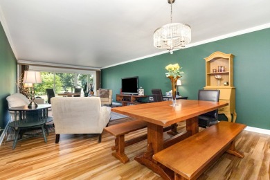 Welcome to your charming 2-bedroom, 2-bath first-floor condo in on Prestwick Country Club in Illinois - for sale on GolfHomes.com, golf home, golf lot