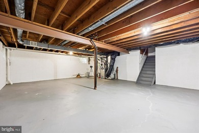 Welcome to 11452 Beechgrove Lane, a spacious split-level home on Falls Road Golf Course in Maryland - for sale on GolfHomes.com, golf home, golf lot