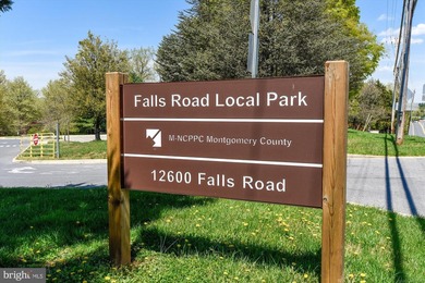 Welcome to 11452 Beechgrove Lane, a spacious split-level home on Falls Road Golf Course in Maryland - for sale on GolfHomes.com, golf home, golf lot