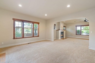 Classic Westside Bend craftsman design embodies timeless on Rivers Edge Golf Resort in Oregon - for sale on GolfHomes.com, golf home, golf lot