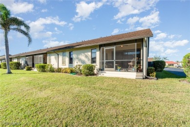Motivated Seller!  END-UNIT, SINGLE LEVEL, CANAL FRONT, DIRECT on Saint Andrews South Golf Club in Florida - for sale on GolfHomes.com, golf home, golf lot