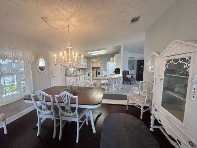Reduced to $139,900  This spacious 2000 Jacobsen home offers on Four Lakes Golf Club in Florida - for sale on GolfHomes.com, golf home, golf lot