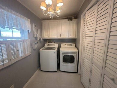 Reduced to $139,900  This spacious 2000 Jacobsen home offers on Four Lakes Golf Club in Florida - for sale on GolfHomes.com, golf home, golf lot