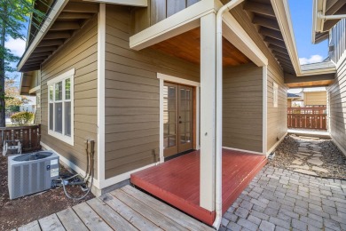 Classic Westside Bend craftsman design embodies timeless on Rivers Edge Golf Resort in Oregon - for sale on GolfHomes.com, golf home, golf lot