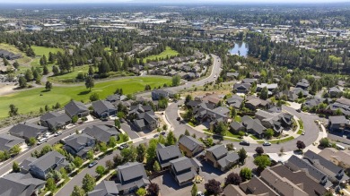 Classic Westside Bend craftsman design embodies timeless on Rivers Edge Golf Resort in Oregon - for sale on GolfHomes.com, golf home, golf lot