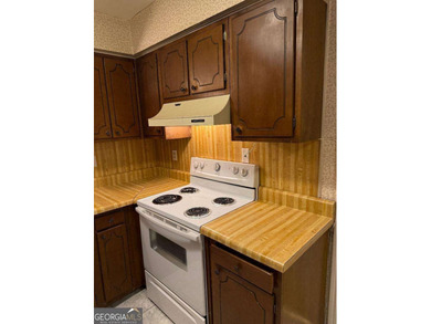 Location Location Location!  In town country club living in on Cross Creek Golf Course in Georgia - for sale on GolfHomes.com, golf home, golf lot