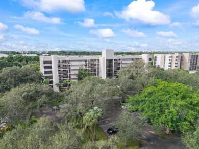 Welcome home to this beautifully maintained first-floor condo on The Country Club At Boca Raton in Florida - for sale on GolfHomes.com, golf home, golf lot