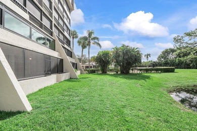 Beautifully maintained first-floor condo, conveniently located on The Country Club At Boca Raton in Florida - for sale on GolfHomes.com, golf home, golf lot