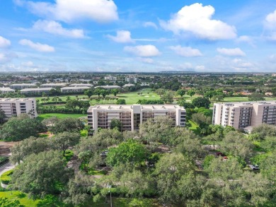 Beautifully maintained first-floor condo, conveniently located on The Country Club At Boca Raton in Florida - for sale on GolfHomes.com, golf home, golf lot