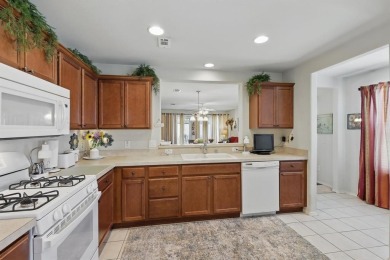 Charming Single Story Glen Cove Model in Frisco Lakes 55+ on Frisco Lakes Golf Course in Texas - for sale on GolfHomes.com, golf home, golf lot