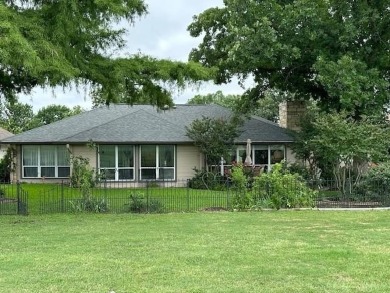 Enjoy golf course living and so much more in this beautifully on Hidden Falls Golf Club in Texas - for sale on GolfHomes.com, golf home, golf lot
