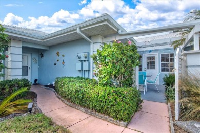 This charming 2-bedroom, 2-bathroom villa is ideally located in on Plantation Golf and Country Club in Florida - for sale on GolfHomes.com, golf home, golf lot
