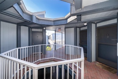 Welcome to this beautifully updated 2-bedroom, 2-bathroom on Ventura Country Club in Florida - for sale on GolfHomes.com, golf home, golf lot