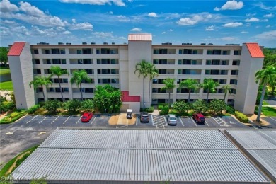 JUST REDUCED! Welcome to Paradise! Move in ready Turnkey Corner on Seven Lakes Golf and Tennis Community in Florida - for sale on GolfHomes.com, golf home, golf lot