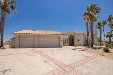 Welcome to this beautiful one of a kind home! This gorgeous 3 on London Bridge Golf Course in Arizona - for sale on GolfHomes.com, golf home, golf lot