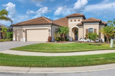 This exquisitely built Napoli Model, Sam Rodgers 3/3/3 home in on Plantation Golf and Country Club in Florida - for sale on GolfHomes.com, golf home, golf lot