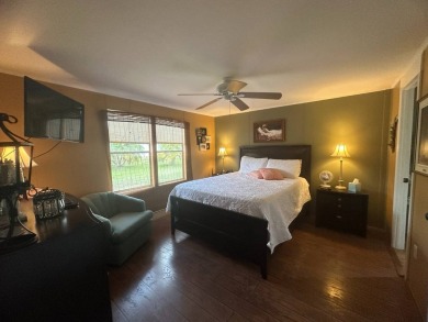 Ready to embrace the Florida lifestyle? This beautifully on Del Tura Golf and Country Club in Florida - for sale on GolfHomes.com, golf home, golf lot