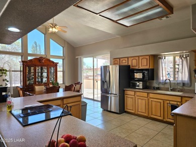 Live Lavishly on the Links!
This custom-built masterpiece sits on Valle Vista Golf Course in Arizona - for sale on GolfHomes.com, golf home, golf lot