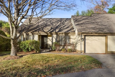 One level bright and sunny home with great floor plan. This no on Somers Pointe Golf Club - West Hill in New York - for sale on GolfHomes.com, golf home, golf lot