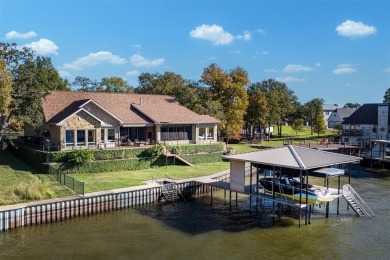 **Luxurious Lakefront Living at Pinnacle Golf Club**  
Welcome on Pinnacle Golf and Boat Club in Texas - for sale on GolfHomes.com, golf home, golf lot