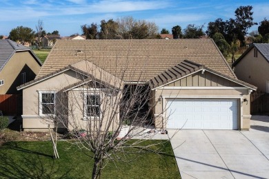 Charming 3-Bedroom Home on Lemoore's Golf Course!

Nestled along on Lemoore Municipal Golf Course in California - for sale on GolfHomes.com, golf home, golf lot