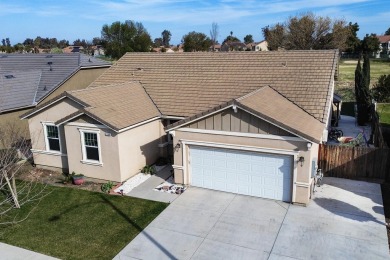 Charming 3-Bedroom Home on Lemoore's Golf Course!

Nestled along on Lemoore Municipal Golf Course in California - for sale on GolfHomes.com, golf home, golf lot