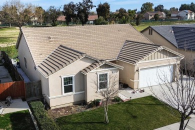 Charming 3-Bedroom Home on Lemoore's Golf Course!

Nestled along on Lemoore Municipal Golf Course in California - for sale on GolfHomes.com, golf home, golf lot