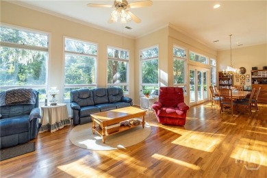 Beautiful stucco home in The Landings! Featuring 4 bedrooms on The Landings Club - Oakridge in Georgia - for sale on GolfHomes.com, golf home, golf lot